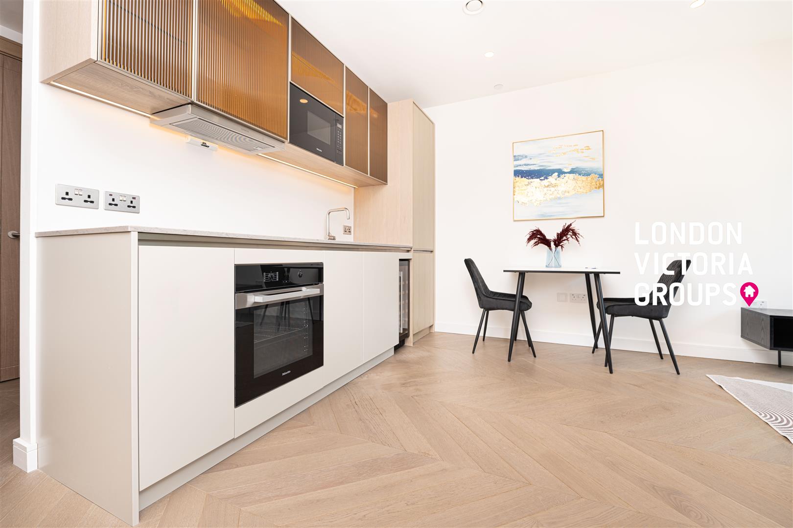 16 Minories, London